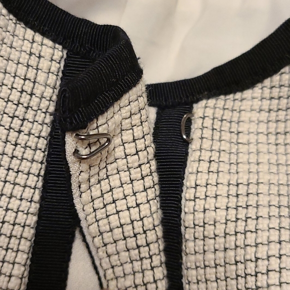 ANN TAYLOR Jacket - Picture 5 of 7